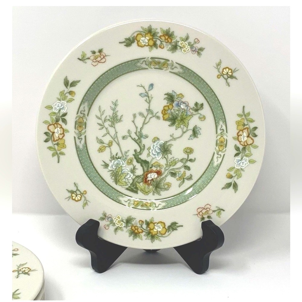 Royal Doulton Tonkin Salad Plate 8" 
Replacements
5 plates are sold together